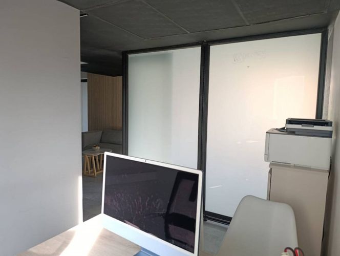 Oficina en arriendo en La Aguacatala, Medellín, 64 m² · foto 14 de 17