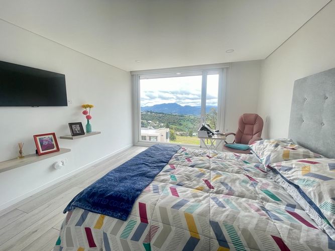 Casa de 4 alcobas en venta en Yerbabuena, Sopó, 400 m² · foto 17 de 24