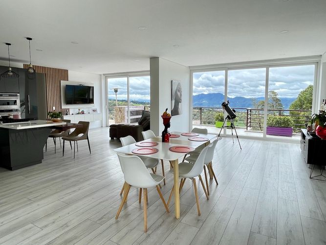 Casa de 4 alcobas en venta en Yerbabuena, Sopó, 400 m² · foto 11 de 24