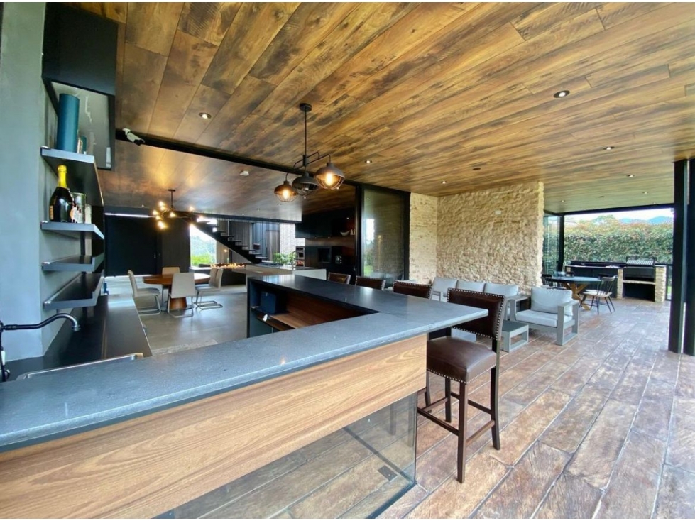 4BR House in El Poblado (1575 m²) for Sale - 3