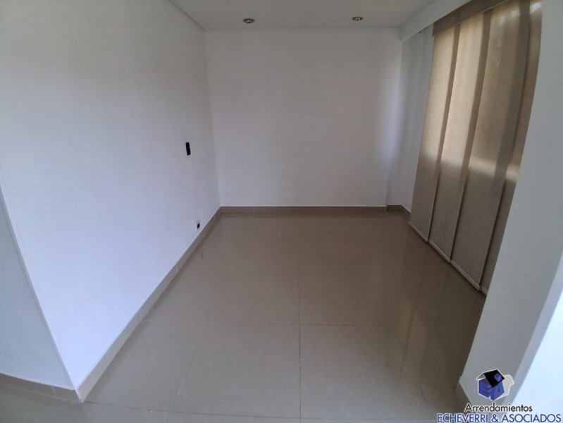Apartamento en arriendo en Loma Del Escobero, Envigado · foto 12 de 12