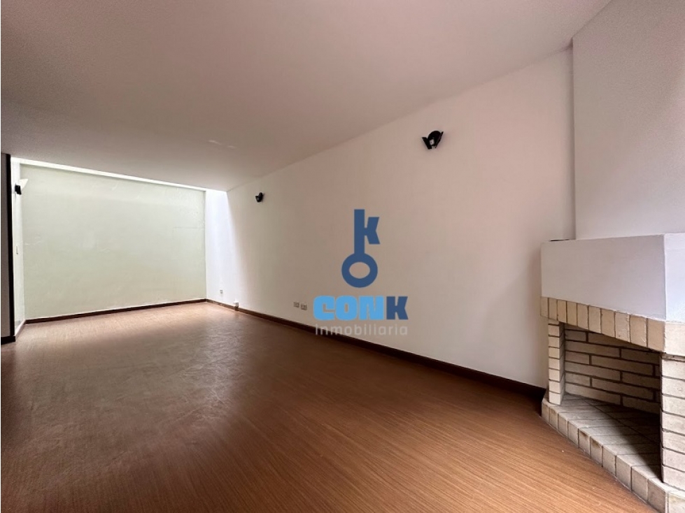 Casa en venta en Alameda, Bogotá · foto 2 de 24