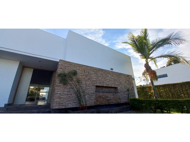 Casa de 4 alcobas en venta en Llano Grande, Rionegro, 350 m² · foto 9 de 24