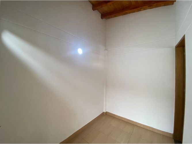 Casa de 4 alcobas en venta en Llano Grande, Rionegro, 350 m² · foto 19 de 24