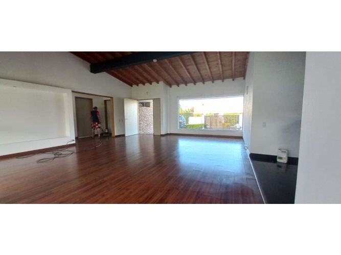 Casa de 4 alcobas en venta en Llano Grande, Rionegro, 350 m² · foto 24 de 24