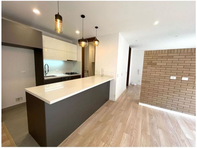 Apartaestudio en venta en Santa Paula, Bogotá, 60 m² · foto 3 de 24