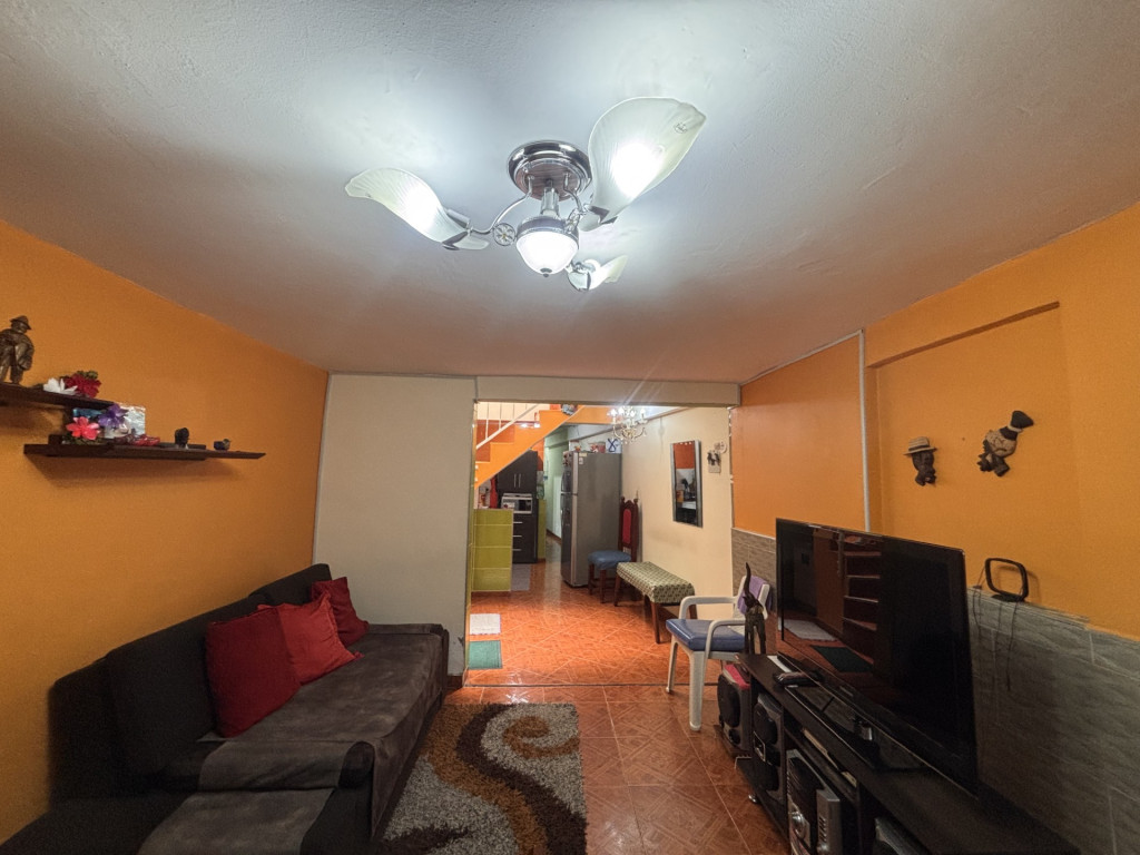 Casa en venta en Santa Lucia, Bogotá · foto 9 de 19
