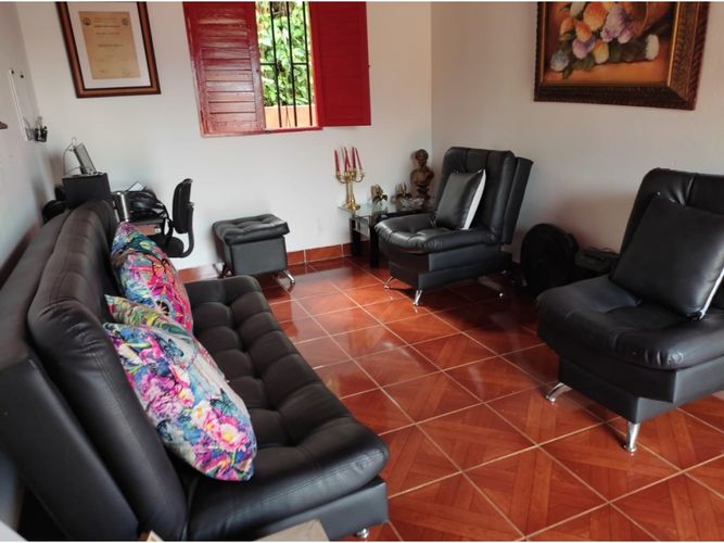 Finca en venta en La Candelaria, Medellín, 8000 m² · foto 7 de 22