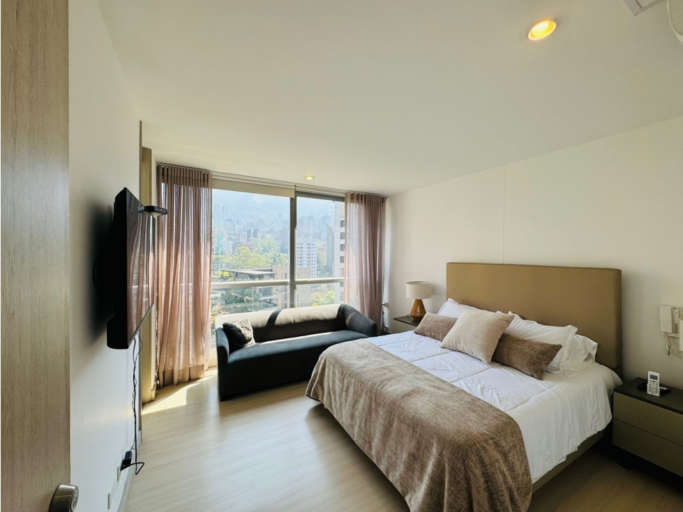 Apartamento en arriendo en El Poblado, Medellín · foto 7 de 24