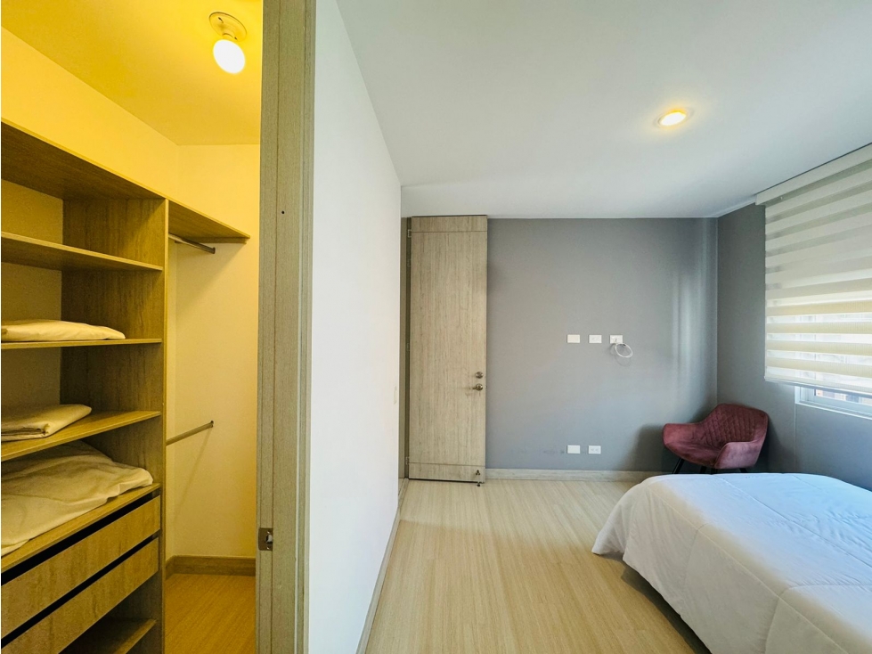 Apartamento en arriendo en El Poblado, Medellín · foto 11 de 24