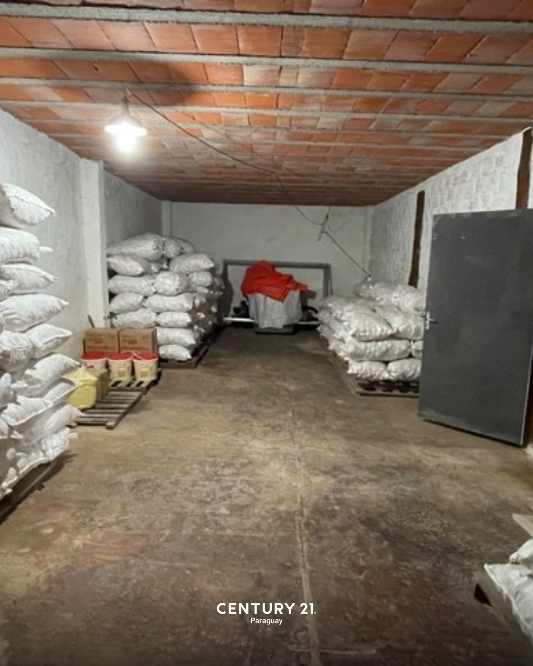 Vendo 2 terrenos juntos en esquina con tinglados y panadería en funcionamiento — foto 3