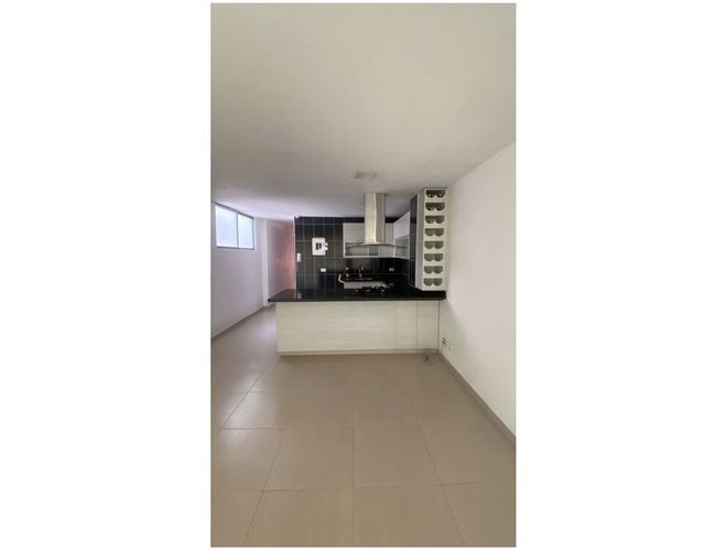 Apartamento de 3 alcobas en venta en La Floresta, Medellín, 100 m² · foto 7 de 10