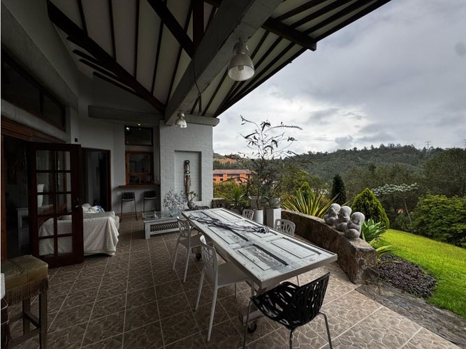 Casa de 5 alcobas en venta en Carrizales, Envigado · foto 10 de 21