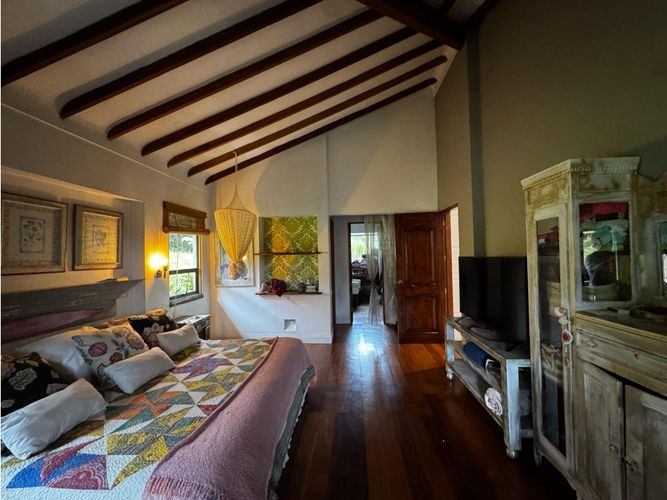 Casa de 5 alcobas en venta en Carrizales, Envigado · foto 12 de 21