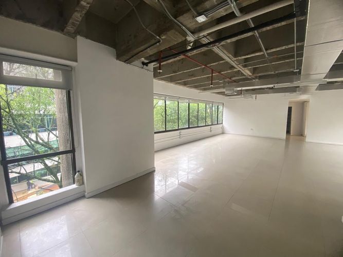 Oficina en arriendo en El Poblado, Medellín, 120 m² · foto 11 de 20