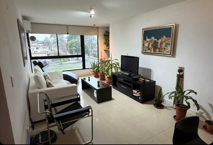 APARTAMENTO EN ALQUILER DE 1 DORMITORIO EN MALVÍN – VISTA AL MAR Y AMPLIO BALCÓN