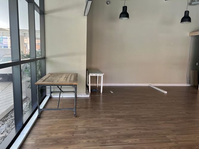 Local en arriendo en El Poblado, Medellín, 56 m² · foto 4 de 7