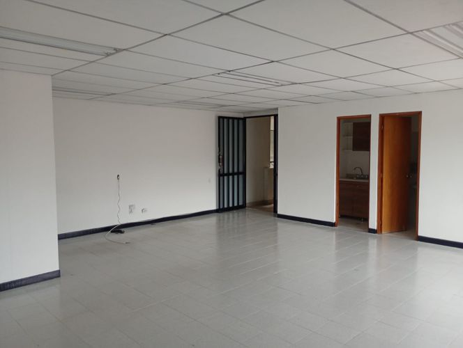 Oficina en arriendo en Laureles, Medellín, 70 m² · foto 9 de 12