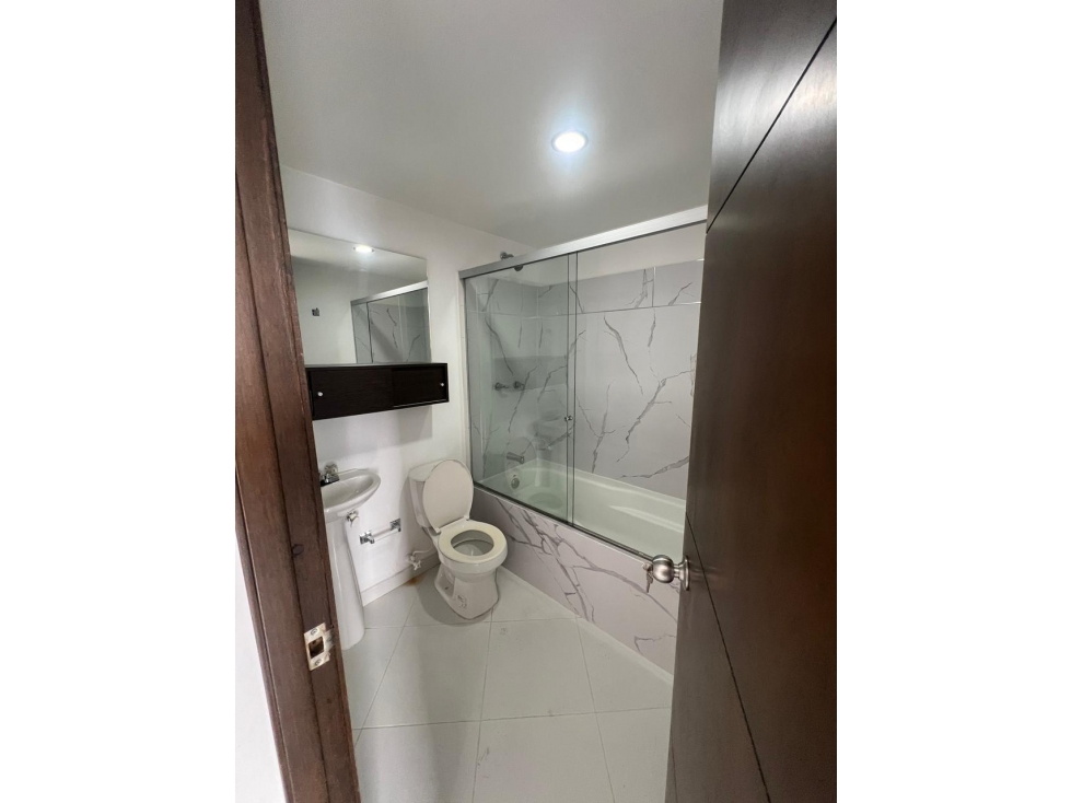 Apartamento en venta en Loma Del Indio, Medellín · foto 13 de 20
