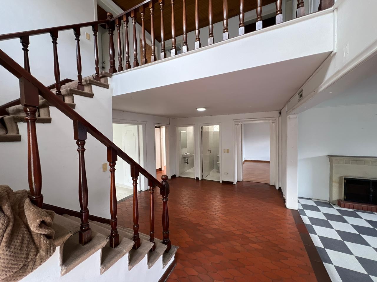 Casa en venta en Nueva Autopista, Bogotá · foto 2 de 24
