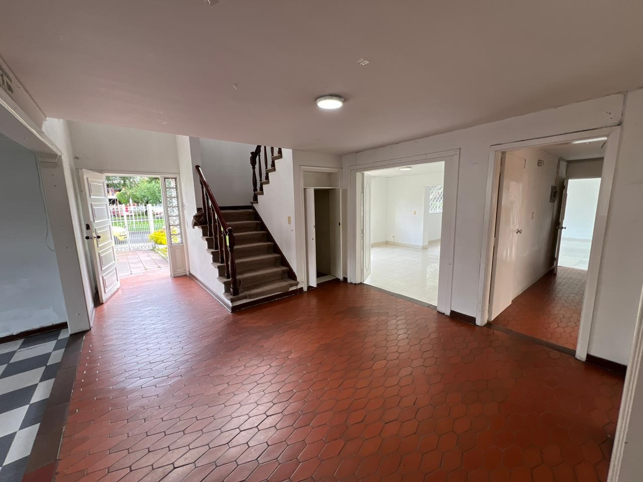 Casa en venta en Nueva Autopista, Bogotá · foto 3 de 24