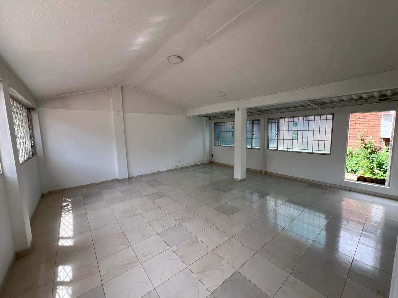Casa en venta en Nueva Autopista, Bogotá · foto 5 de 24