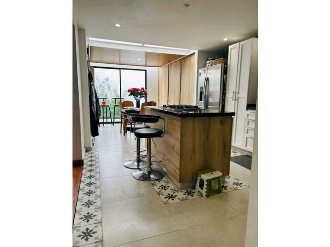 Casa de 3 alcobas en venta en Cedro Golf, Bogotá, 203 m² · foto 5 de 14