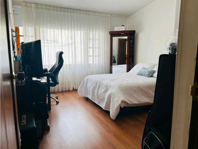 Casa de 3 alcobas en venta en Cedro Golf, Bogotá, 203 m² · foto 11 de 14