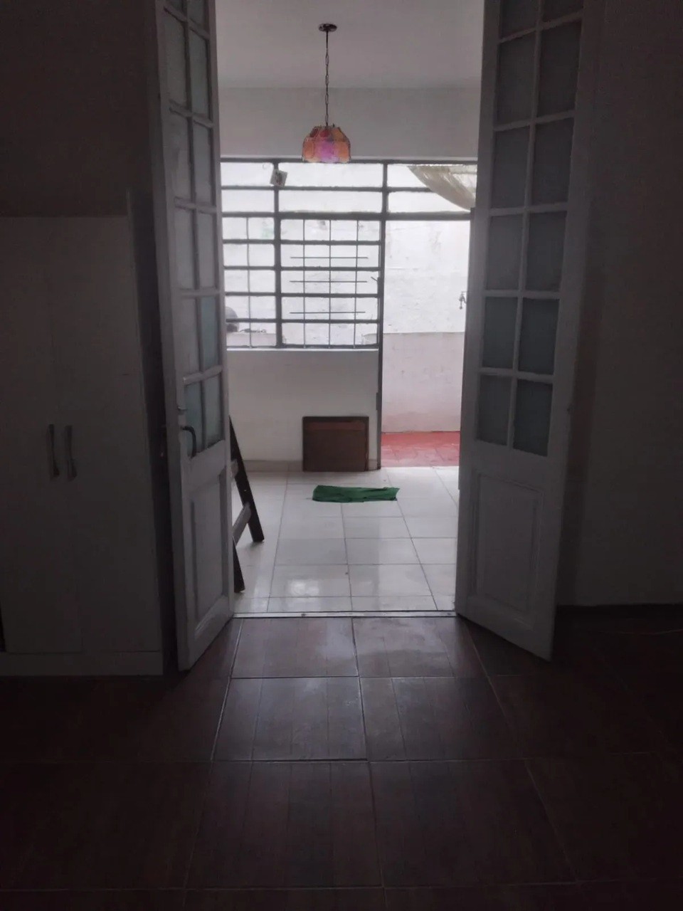 ALQUILER EN BRAZO ORIENTAL DE 1 DORMITORIO, PLANTA BAJA INTERIOR, PATIO LAVADERO Y AZOTEA
