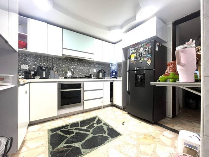 Casa en venta en Las Americas, Bogotá · foto 9 de 24