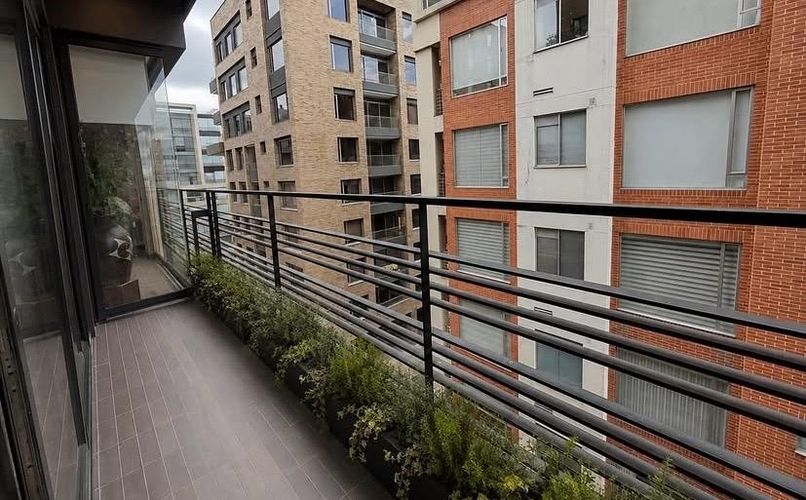 Apartamento de 2 alcobas en venta en Chico Norte, Bogotá, 103 m² · foto 8 de 8