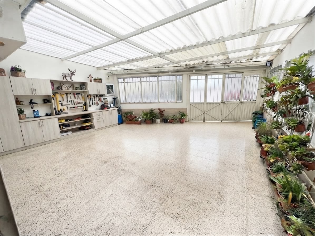 Casa en venta en Engativá, Bogotá · foto 8 de 15