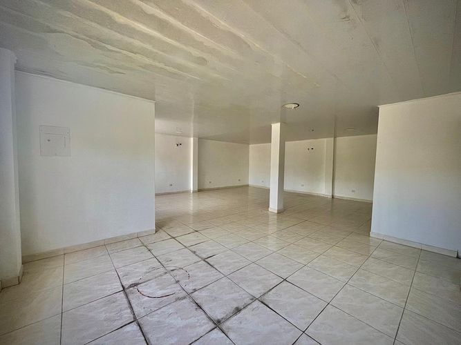 Oficina en venta en Abajo, Barranquilla, 295 m² · foto 13 de 18