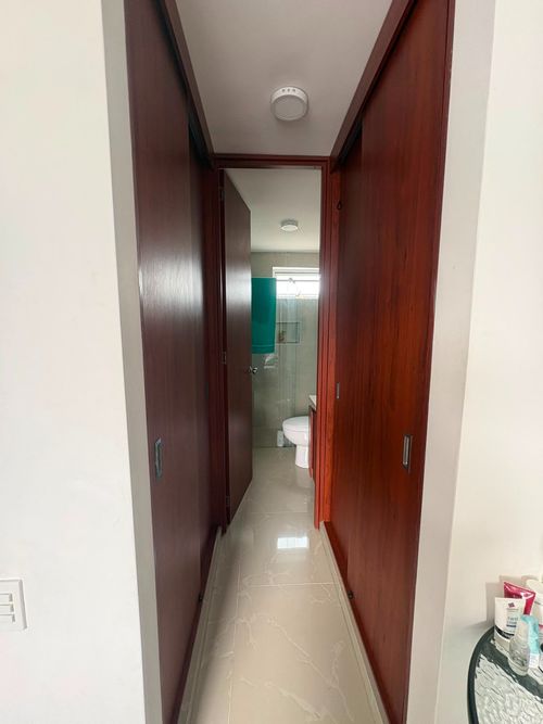 Apartamento de 2 alcobas en venta en Arroyohondo, Yumbo, 56 m² · foto 7 de 12