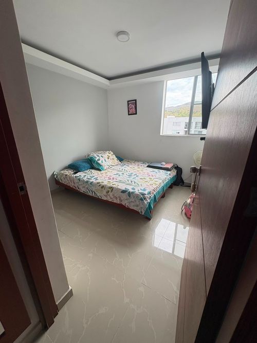 Apartamento de 2 alcobas en venta en Arroyohondo, Yumbo, 56 m² · foto 10 de 12