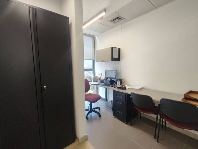 Oficina en arriendo en Las Palmas, Medellín, 245 m² · foto 3 de 22