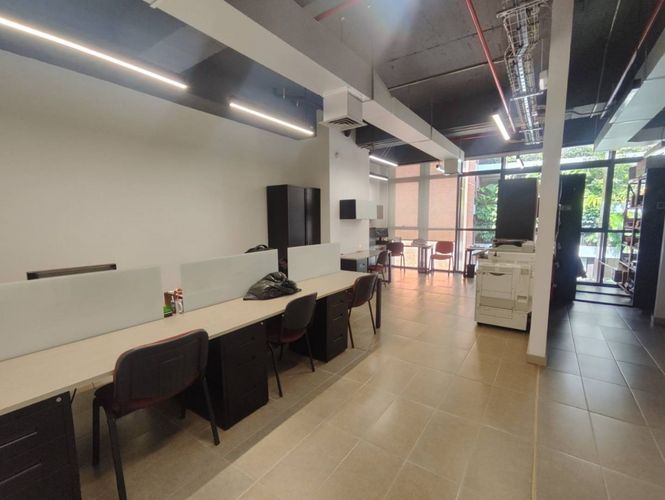 Oficina en arriendo en Las Palmas, Medellín, 245 m² · foto 8 de 22