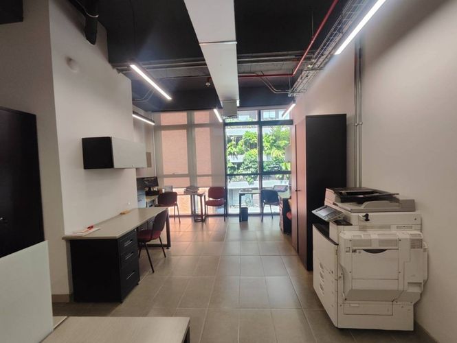 Oficina en arriendo en Las Palmas, Medellín, 245 m² · foto 9 de 22