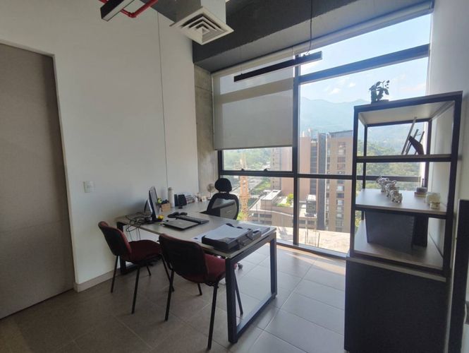 Oficina en arriendo en Las Palmas, Medellín, 245 m² · foto 13 de 22