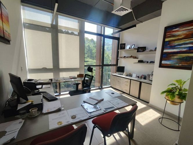 Oficina en arriendo en Las Palmas, Medellín, 245 m² · foto 18 de 22