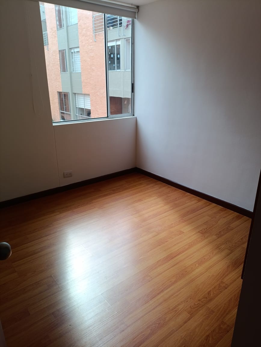 Casa en venta en Alameda, Bogotá · foto 11 de 24