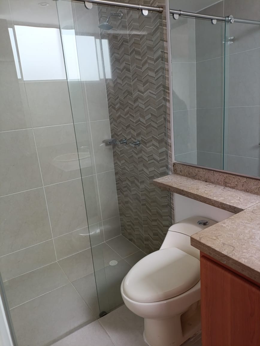 Casa en venta en Alameda, Bogotá · foto 12 de 24