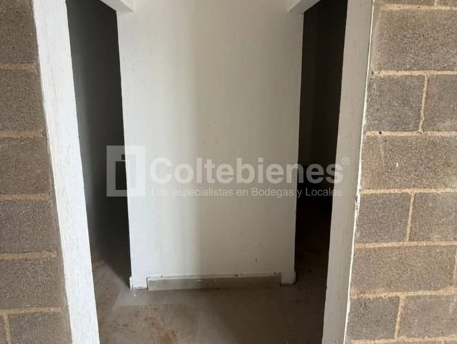 Bodega en arriendo en El Porvenir, Rionegro, 1051 m² · foto 7 de 16