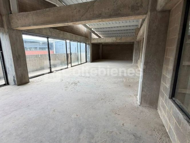 Bodega en arriendo en El Porvenir, Rionegro, 1051 m² · foto 12 de 16