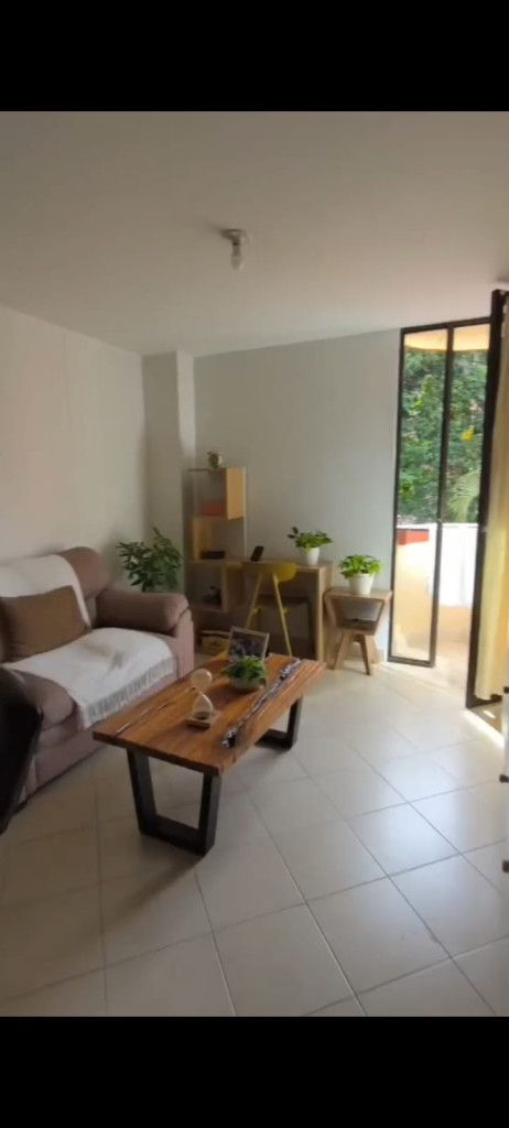 Apartamento en venta en La America, Medellín · foto 2 de 9