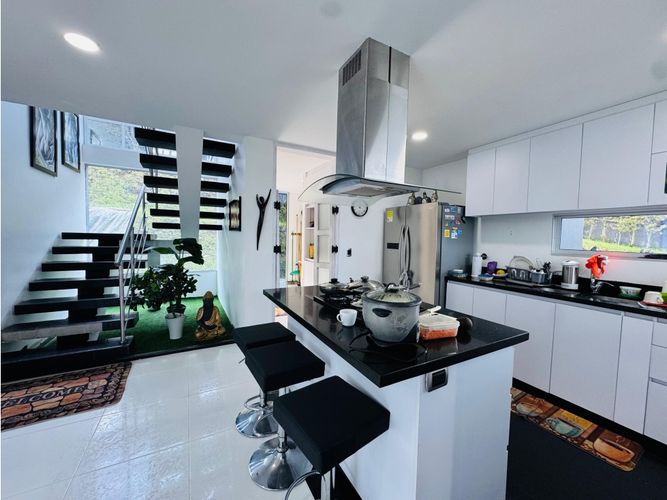 Casa de 4 alcobas en venta en San Antonio, Guarne · foto 10 de 24
