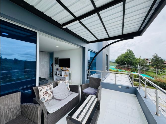 Casa de 4 alcobas en venta en San Antonio, Guarne · foto 24 de 24