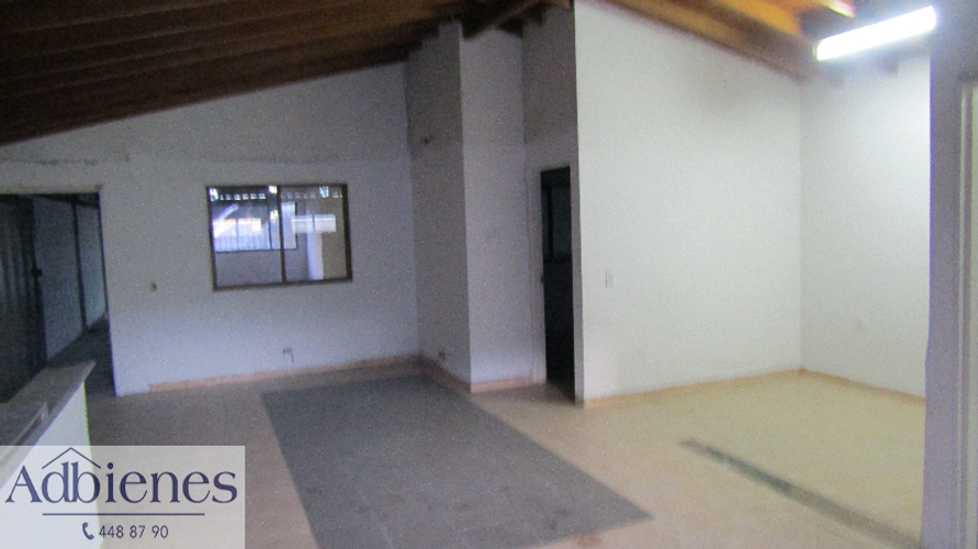 Bodega en venta en Belén, Medellín, 604 m² · foto 8 de 11