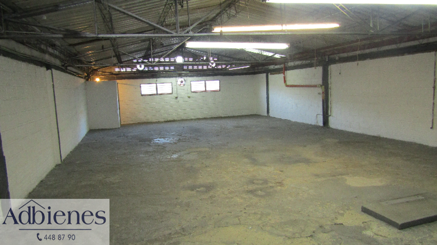 Bodega en venta en Belén, Medellín, 604 m² · foto 10 de 11