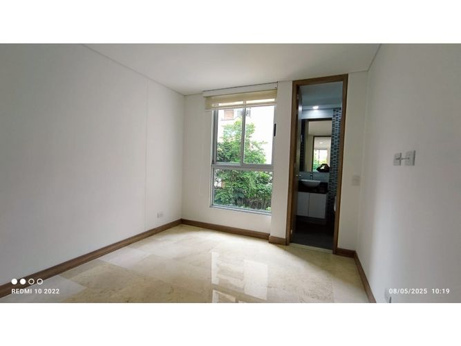 Apartamento de 3 alcobas en venta en Vía Las Palmas, Medellín, 136 m² · foto 7 de 17